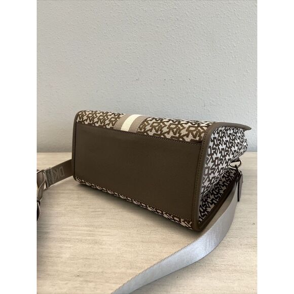 Women's DKNY Satchel "Carlita" Small Book Tote Handbag Flat Bottom Crossbody - Picture 7 of 10